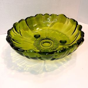 Indiana Glass Avocado Green Large Footed Bowl Centerpiece Heavy Bowl